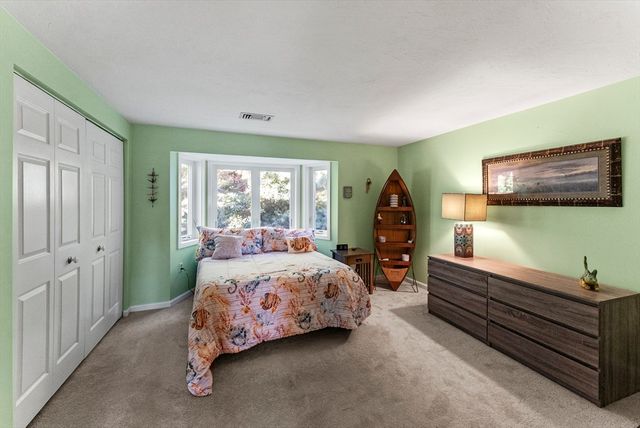 94 Westcliff Dr 94, Plymouth, MA 02360