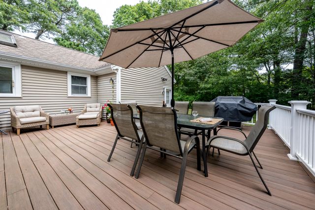 14 Eventide Lane, Barnstable, MA 02630