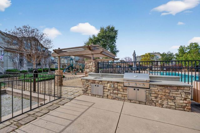 18519 Poppy Jasper Lane, Morgan Hill, CA 95037