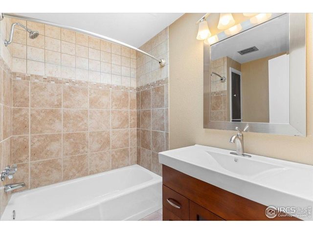 2306 Cameo Ave, Loveland, CO 80538