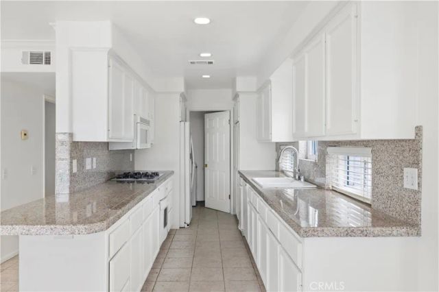 3008 W Balboa, Newport Beach, CA 92663