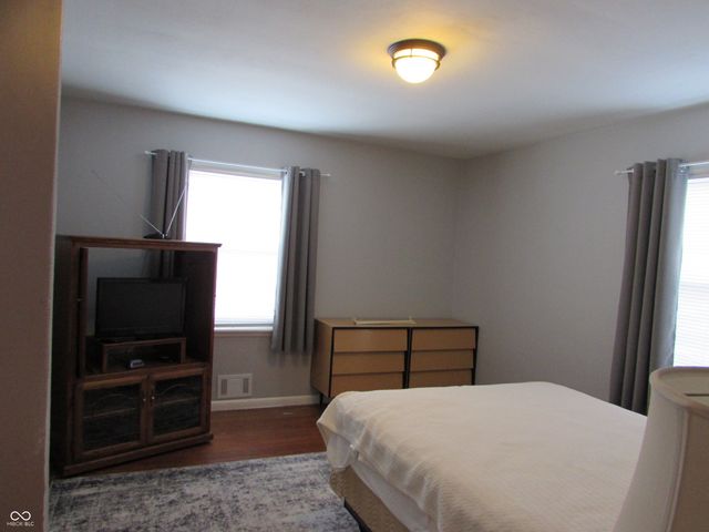 1532 Weslow Court, Anderson, IN 46011