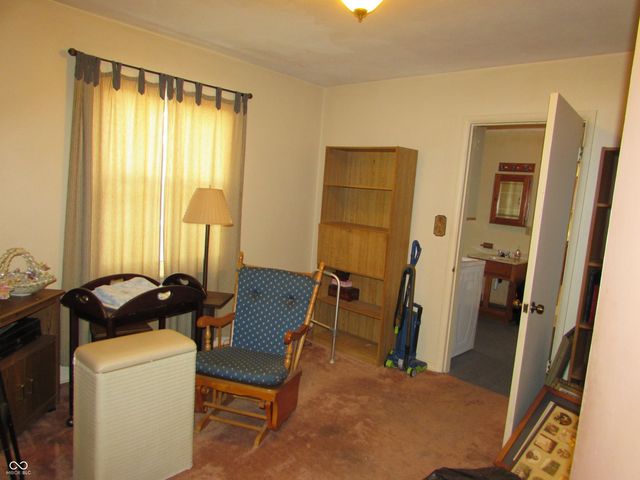 1532 Weslow Court, Anderson, IN 46011