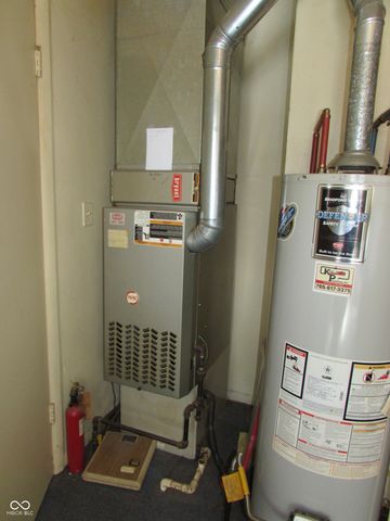 1532 Weslow Court, Anderson, IN 46011