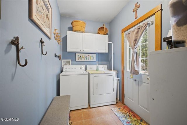 18 Founders Way, Queensbury, NY 12804