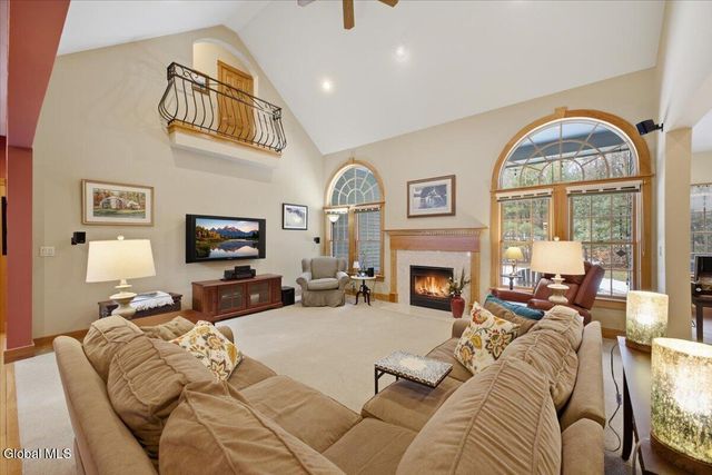 18 Founders Way, Queensbury, NY 12804