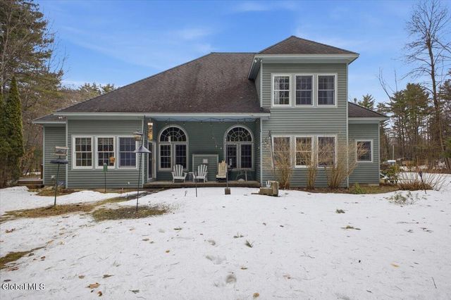 18 Founders Way, Queensbury, NY 12804