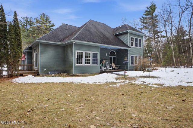 18 Founders Way, Queensbury, NY 12804