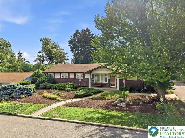 1042 North 38th Street, South Whitehall Twp, PA 18104