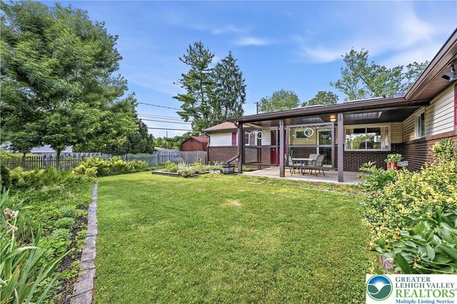 1042 North 38th Street, South Whitehall Twp, PA 18104
