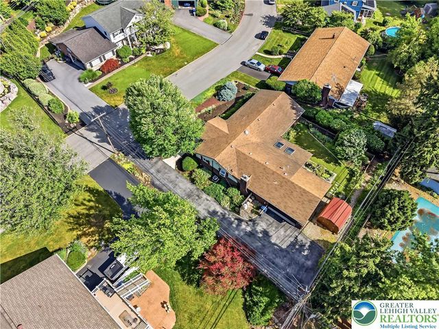 1042 North 38th Street, South Whitehall Twp, PA 18104