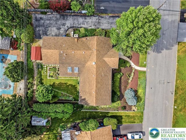 1042 North 38th Street, South Whitehall Twp, PA 18104