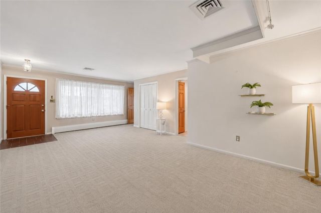 1042 North 38th Street, South Whitehall Twp, PA 18104