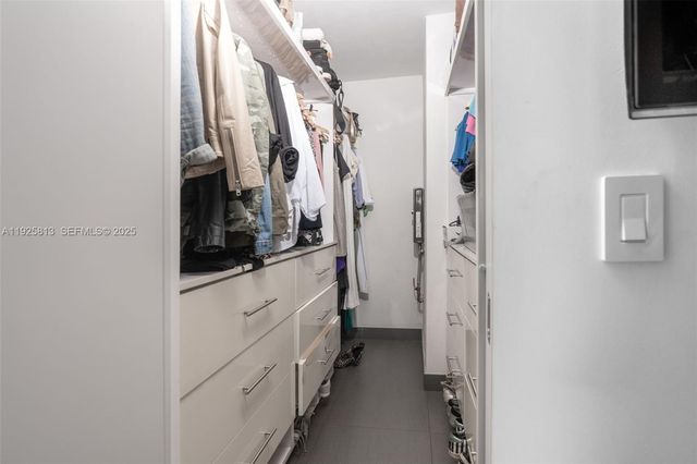 501 NE 51st St 0, Miami, FL 33137