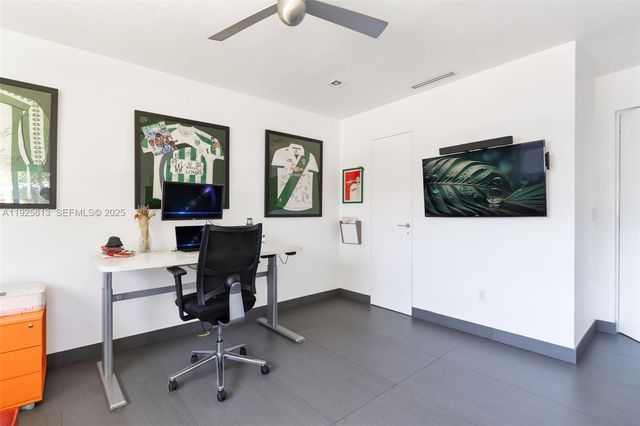 501 NE 51st St 0, Miami, FL 33137