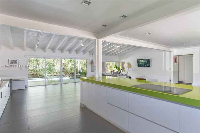 501 NE 51st St 0, Miami, FL 33137