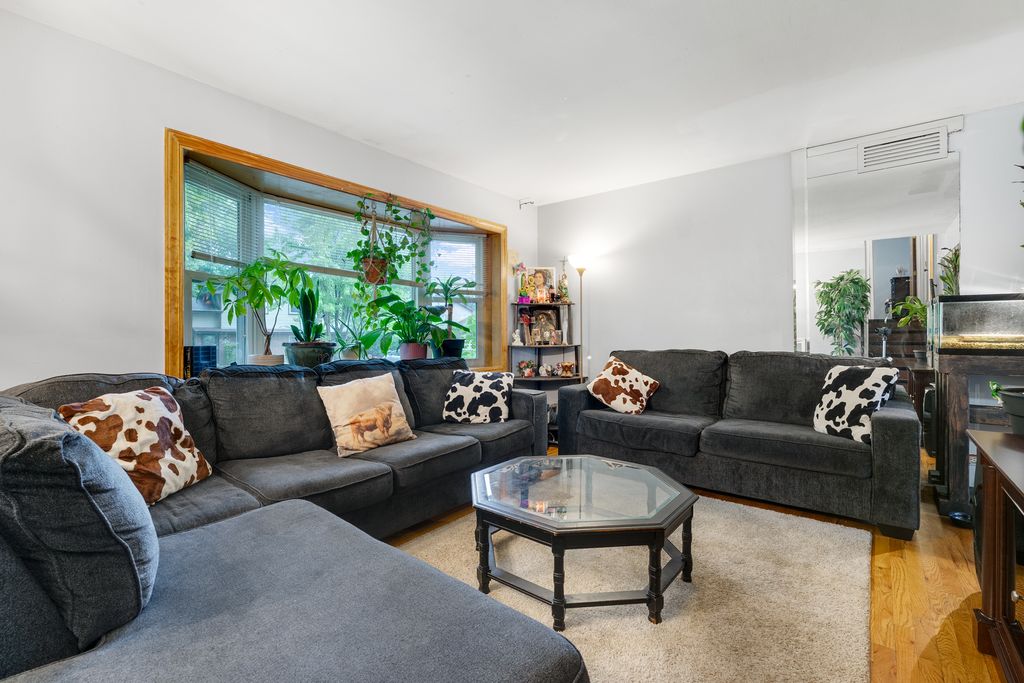 358 Lyons Drive, Bolingbrook, IL 60440 — photo 4