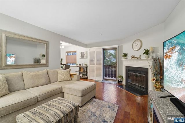 3304 Whittier Court, Mahwah, NJ 07430