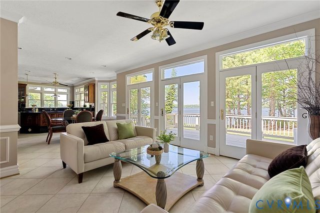 5213 Clipper Cove Rd, Midlothian, VA 23112