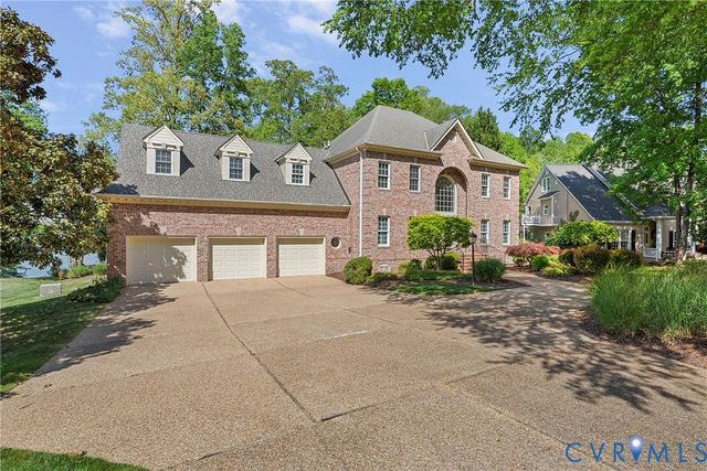 5213 Clipper Cove Rd, Midlothian, VA 23112