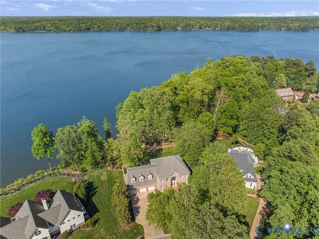 5213 Clipper Cove Rd, Midlothian, VA 23112
