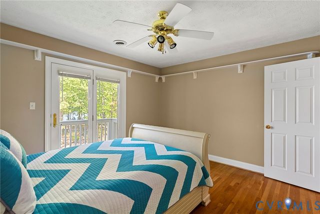 5213 Clipper Cove Rd, Midlothian, VA 23112