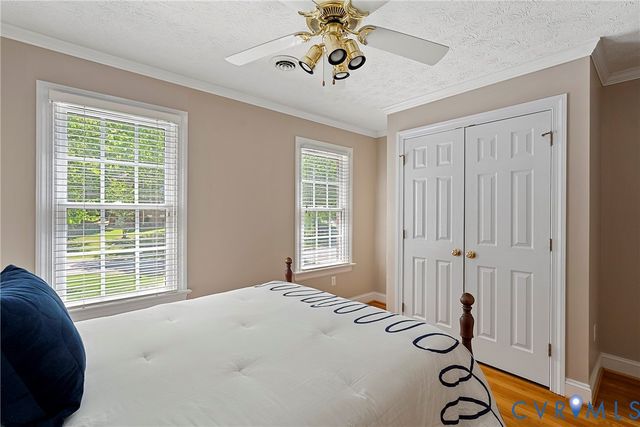 5213 Clipper Cove Rd, Midlothian, VA 23112