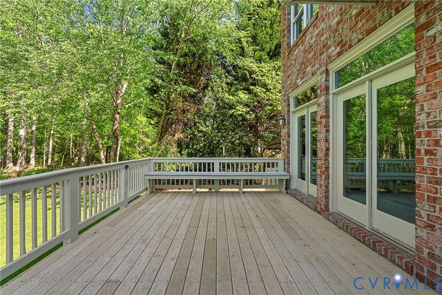 5213 Clipper Cove Rd, Midlothian, VA 23112