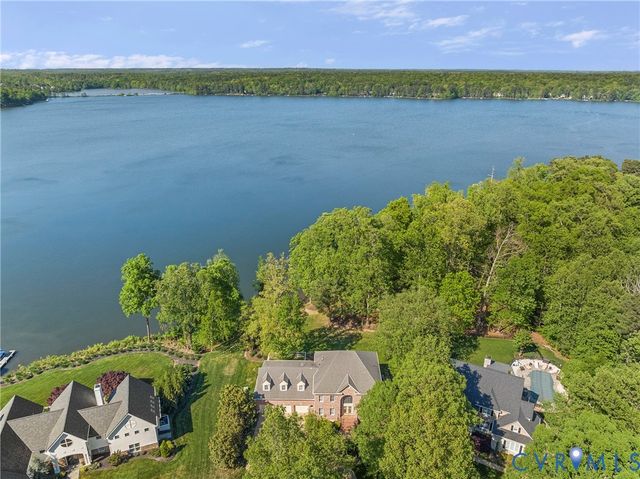 5213 Clipper Cove Rd, Midlothian, VA 23112