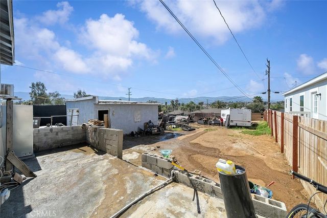 405 Lookout Street, Lake Elsinore, CA 92530