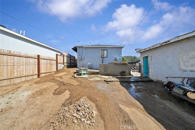 405 Lookout Street, Lake Elsinore, CA 92530