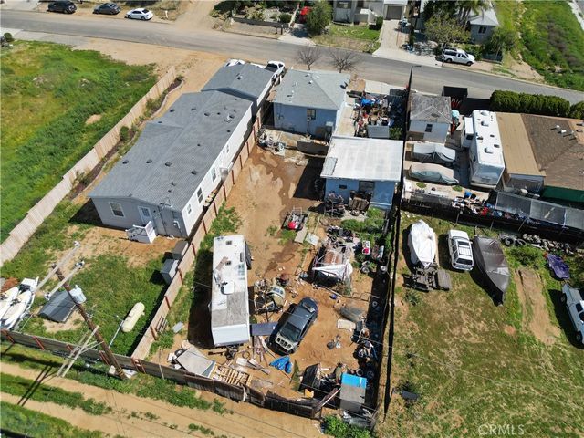 405 Lookout Street, Lake Elsinore, CA 92530