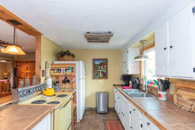 258 Carroll Creek, Howardwick, TX 79226