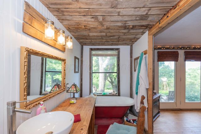 258 Carroll Creek, Howardwick, TX 79226