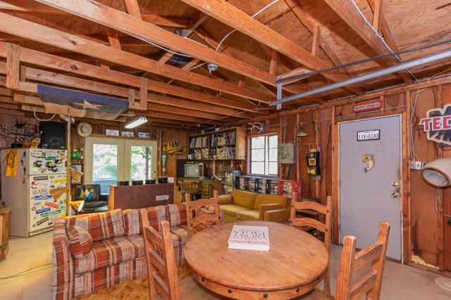 258 Carroll Creek, Howardwick, TX 79226