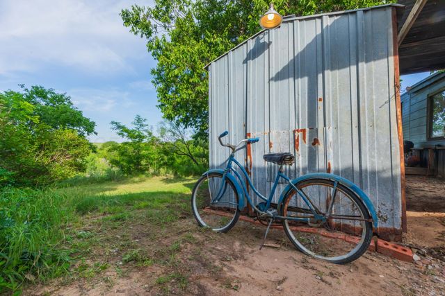 258 Carroll Creek, Howardwick, TX 79226