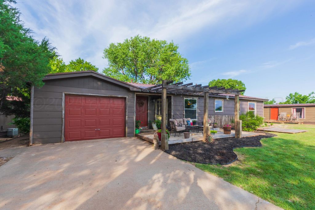 258 Carroll Creek, Howardwick, TX 79226