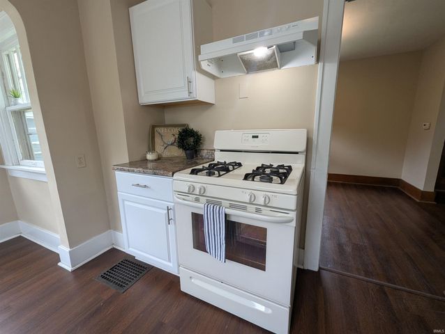3501 Webster Street, Fort Wayne, IN 46807