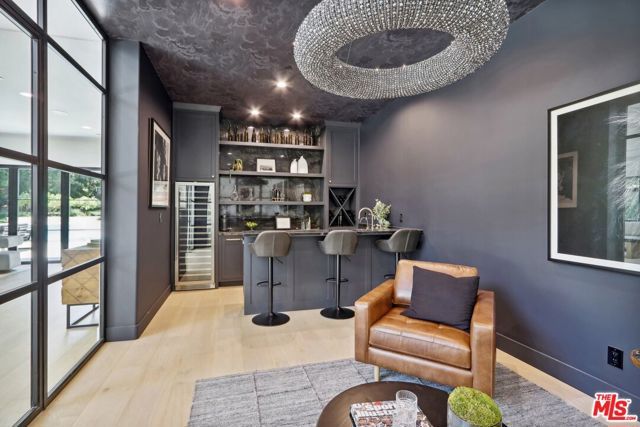 4261 Temma Court, Calabasas, CA 91302