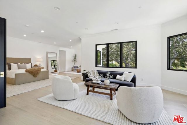 4261 Temma Court, Calabasas, CA 91302