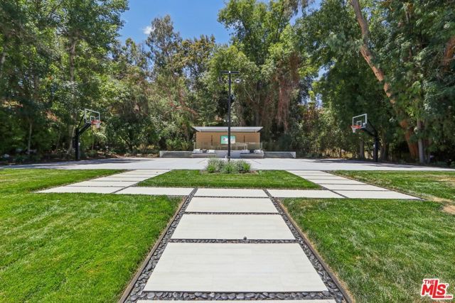 4261 Temma Court, Calabasas, CA 91302