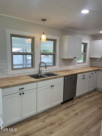 3117 Blackburn Avenue, Kingsport, TN 37660