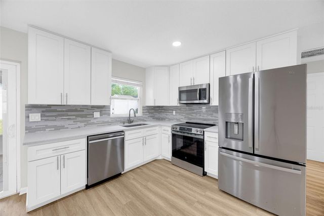 13826 PATHFINDER DRIVE, Tampa, FL 33625