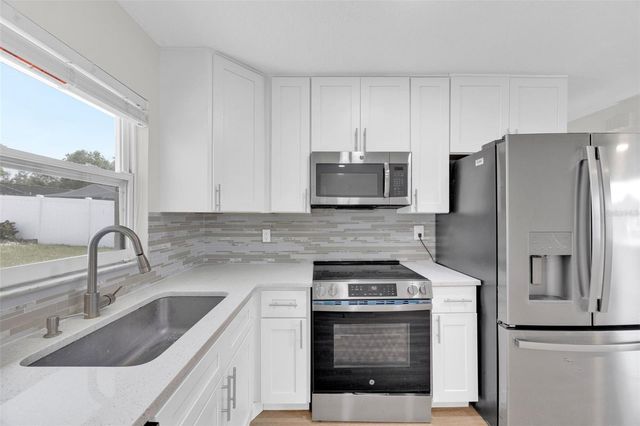 13826 PATHFINDER DRIVE, Tampa, FL 33625