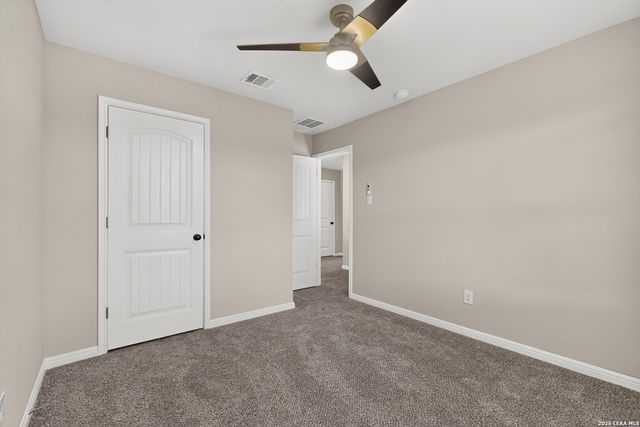 6906 Hanover Stone, San Antonio, TX 78244