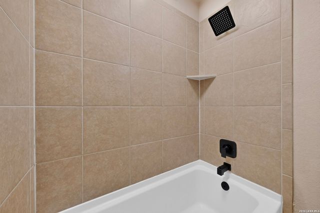 6906 Hanover Stone, San Antonio, TX 78244