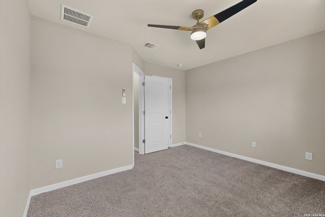 6906 Hanover Stone, San Antonio, TX 78244