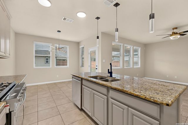 6906 Hanover Stone, San Antonio, TX 78244