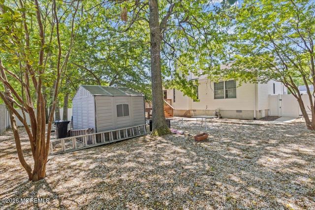 123 Mermaid Drive, Manahawkin, NJ 08050