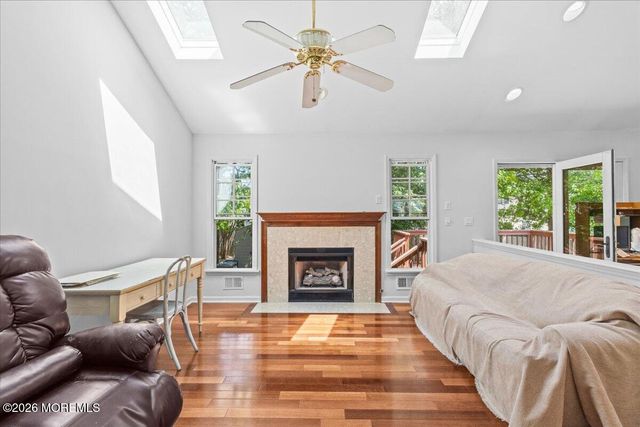 123 Mermaid Drive, Manahawkin, NJ 08050